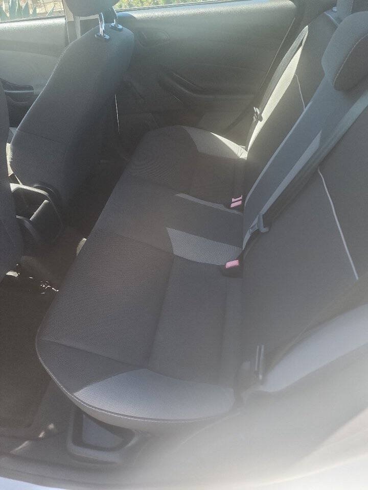 Used 2014 Ford Focus S FWD image 9