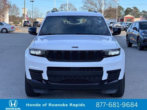 Used 2024 Jeep Grand Cherokee L Laredo image 11