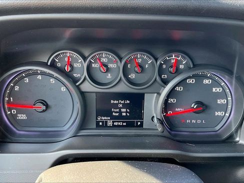 Used 2020 Chevrolet Silverado 1500 Custom Trail Boss w/ Custom Convenience Package AWD/4WD image 12