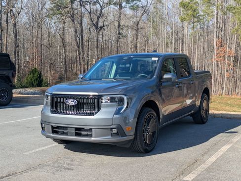 New 2026 Ford Maverick Lobo image 6