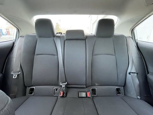 Used 2024 Toyota Corolla LE image 29