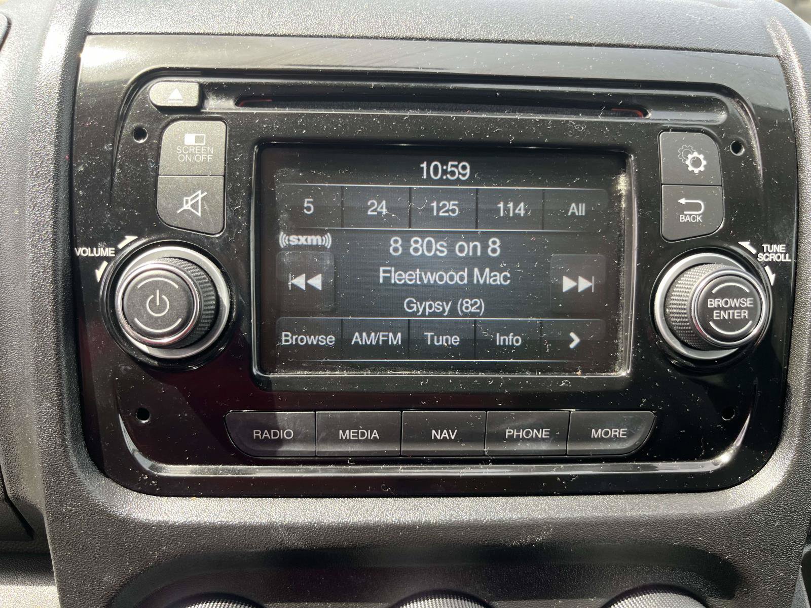 Used 2015 RAM ProMaster 2500 w/ Interior Convenience Group FWD image 15