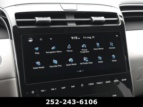 Used 2024 Hyundai Tucson Limited FWD image 19