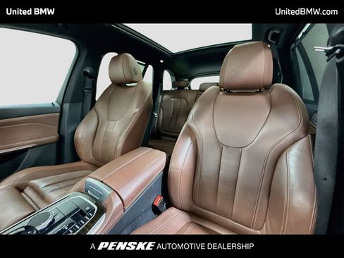 Used 2020 BMW X5 sDrive40i w/ M Sport Package RWD image 5