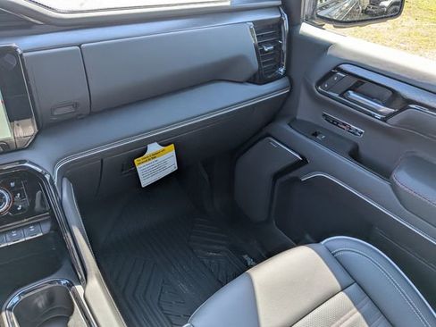 New 2026 GMC Sierra 1500 AT4X w/ AT4X AEV Edition AWD/4WD image 16