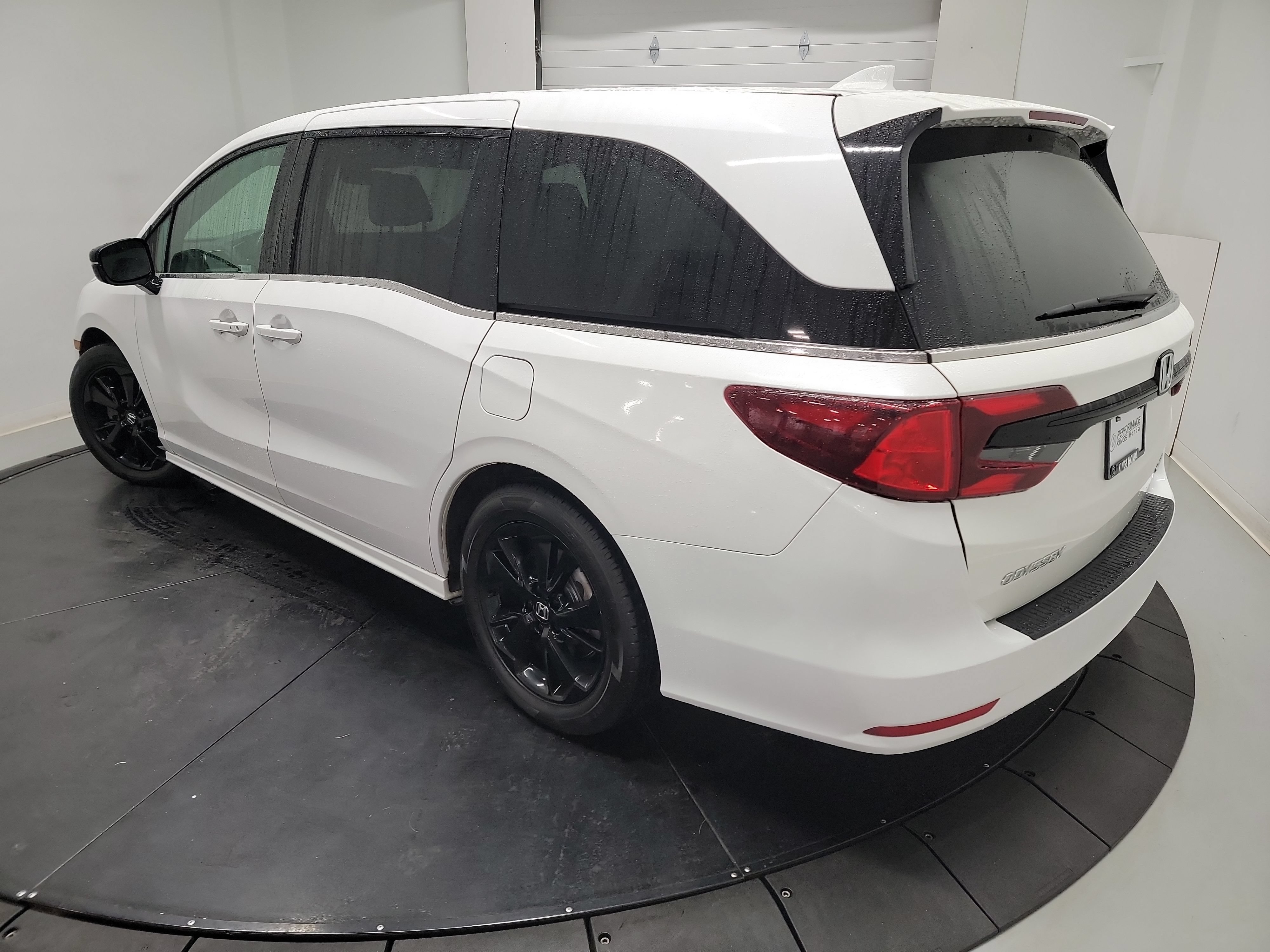 Used 2024 Honda Odyssey Sport image 9