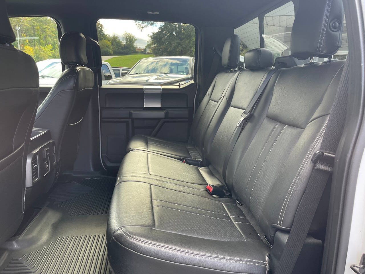Used 2016 Ford F150 XLT w/ Equipment Group 302A Luxury AWD/4WD image 25