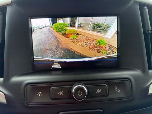 Used 2020 GMC Terrain SLE w/ Driver Convenience Package AWD/4WD image 22