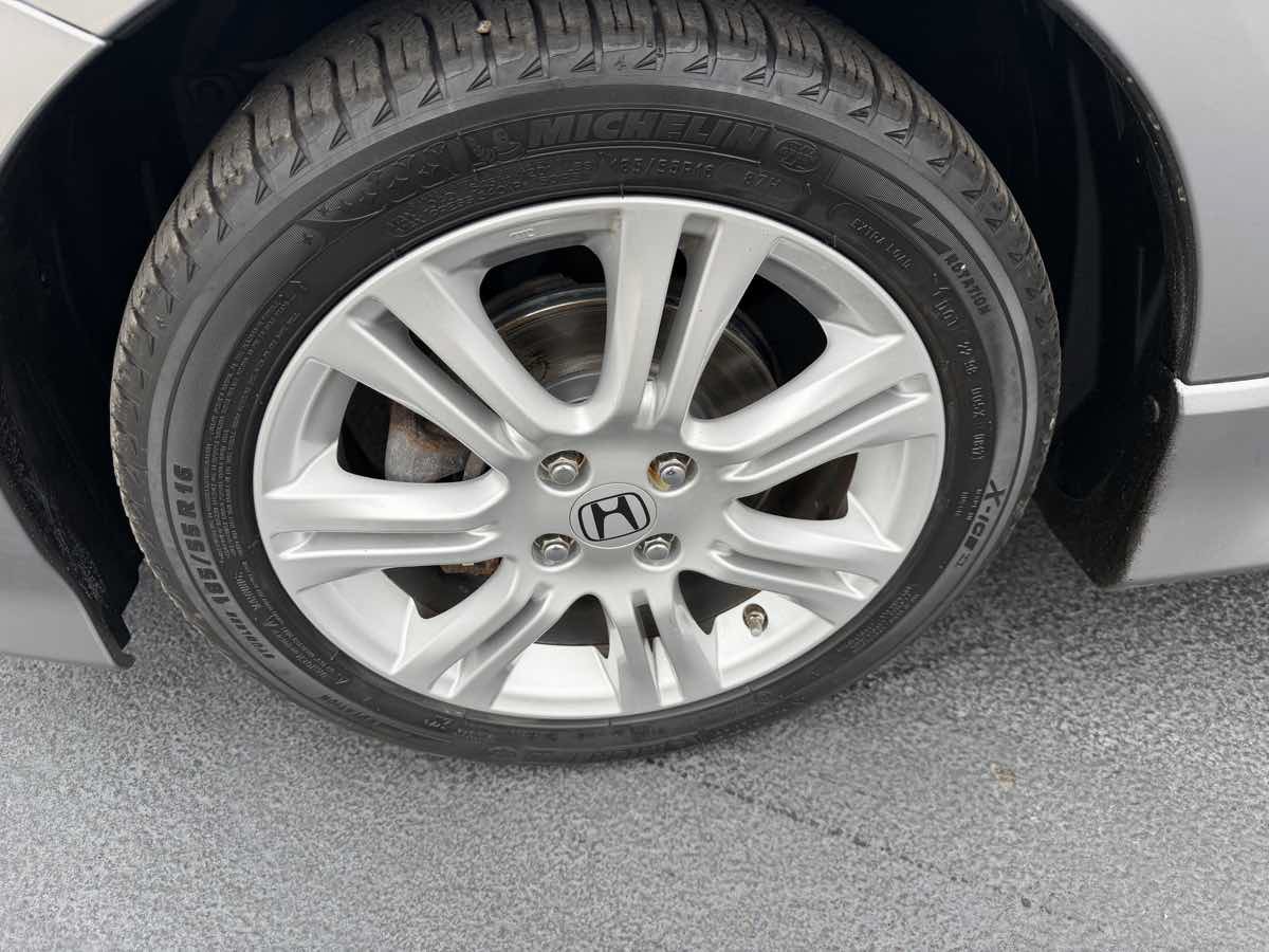 Used 2009 Honda Fit Sport image 8