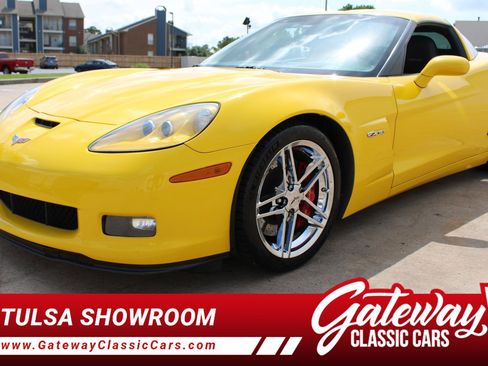 Used 2007 Chevrolet Corvette Z06 w/ Preferred Equipment Group RWD image 1