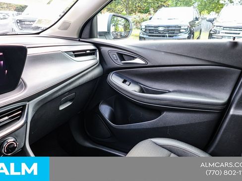 Used 2025 Buick Encore GX Preferred FWD image 34