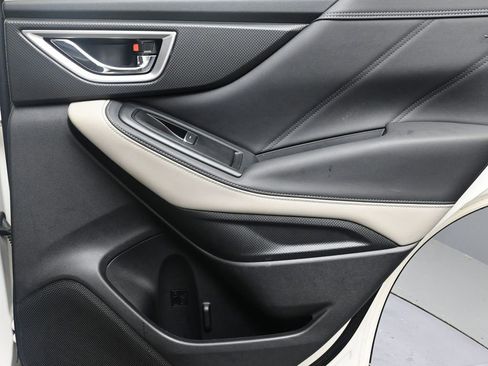 Used 2024 Subaru Forester Limited image 14