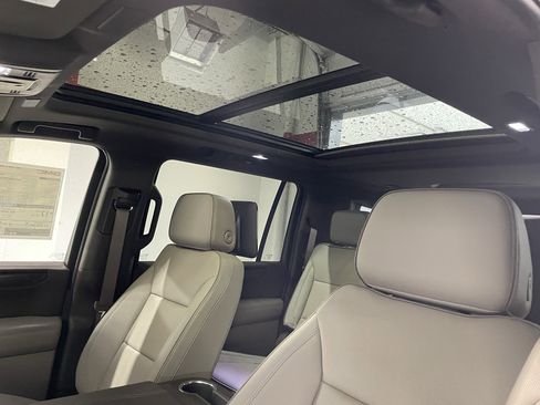 New 2026 GMC Yukon XL Elevation w/ Elevation Premium Package image 16