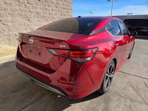 Used 2023 Nissan Sentra SR w/ SR Premium Package image 3