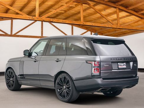 Used 2019 Land Rover Range Rover Supercharged image 3