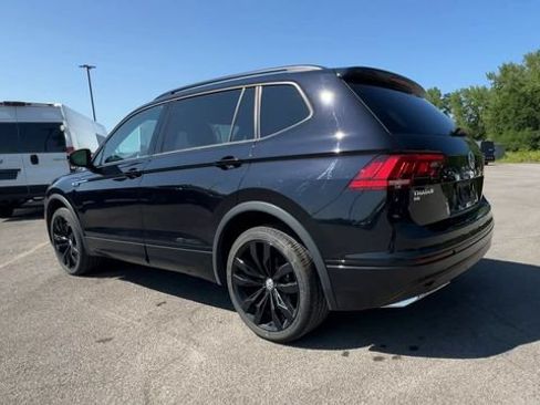 Used 2021 Volkswagen Tiguan SE R-Line AWD/4WD image 6
