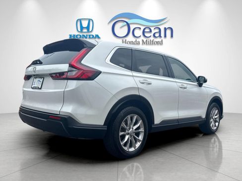 Used 2024 Honda CR-V EX image 3