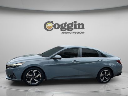Used 2022 Hyundai Elantra Limited