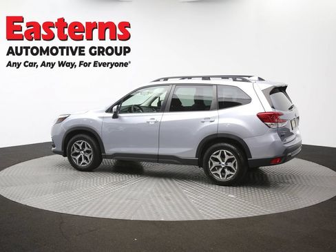 Used 2022 Subaru Forester Premium AWD/4WD image 65