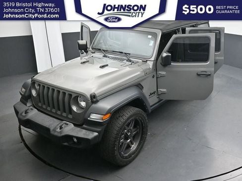 Used 2023 Jeep Wrangler Unlimited Sport AWD/4WD image 37