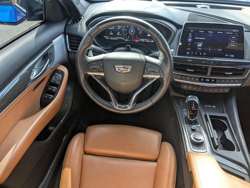 Used 2024 Cadillac CT5 V w/ Platinum Package RWD image 15