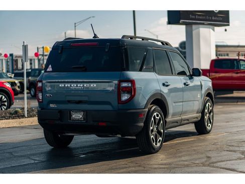 Used 2024 Ford Bronco Sport Outer Banks w/ Tech Package image 4