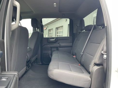 Used 2023 Chevrolet Silverado 2500 Custom w/ Gooseneck/5TH Wheel Package image 12