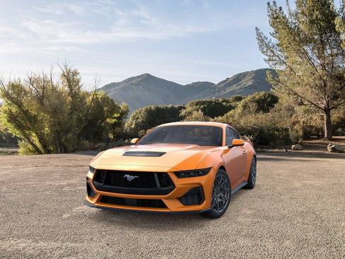 New 2026 Ford Mustang GT Premium w/ GT Performance Package RWD image 2