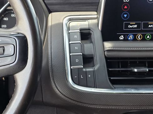 Used 2021 GMC Yukon XL SLT w/ SLT Premium Package RWD image 25