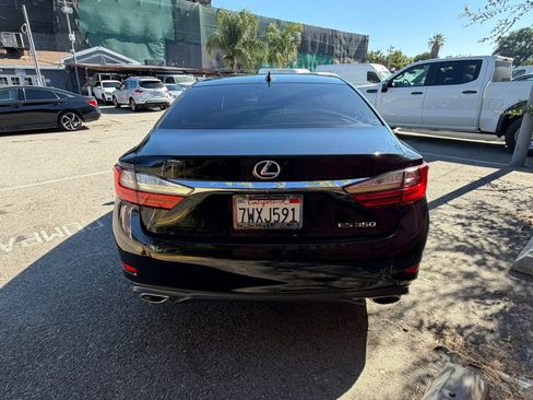 Used 2017 Lexus ES 350 FWD image 4