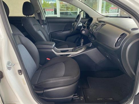 Used 2014 Kia Sportage LX AWD/4WD image 30