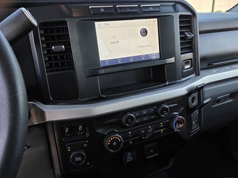 Used 2024 Ford F250 XLT image 9