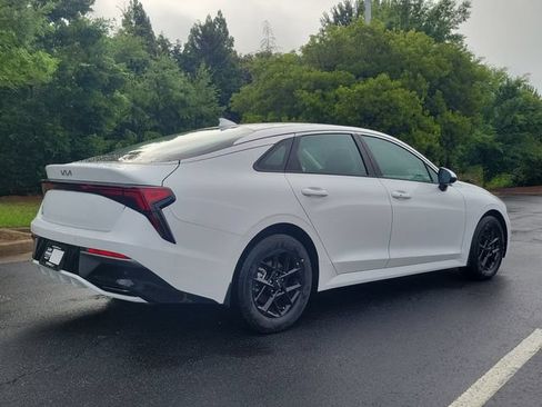 New 2026 Kia K5 LXS FWD image 4