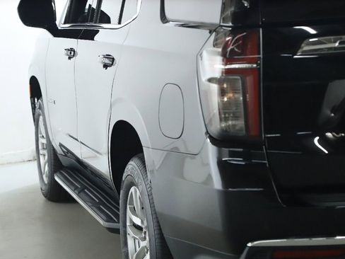 Used 2023 Chevrolet Tahoe LT image 42