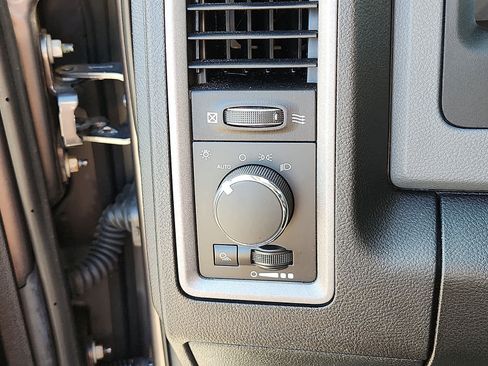 Used 2014 RAM 1500 Tradesman w/ Popular Equipment Group AWD/4WD image 25