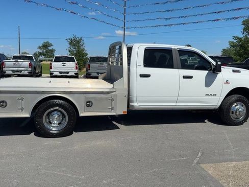 Used 2023 RAM 3500 SLT w/ Quick Order Package 2YG SLT AWD/4WD image 7