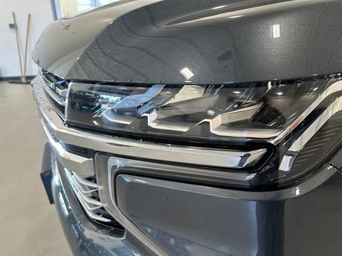 Used 2021 Chevrolet Tahoe Premier AWD/4WD image 11