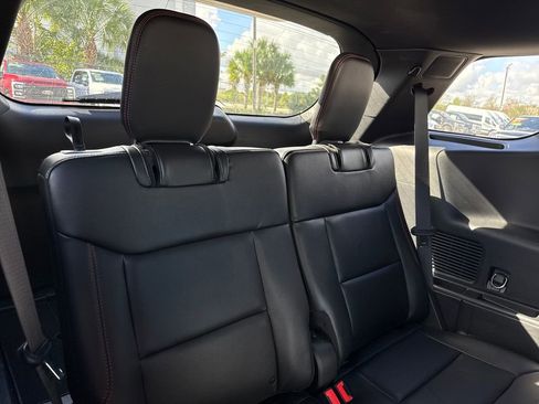 Used 2022 Ford Explorer ST-Line image 28