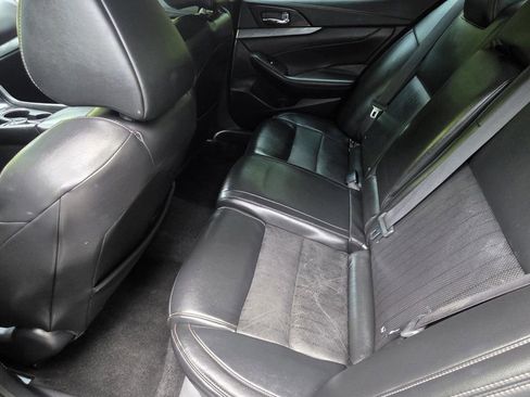 Used 2018 Nissan Maxima 3.5 SV FWD image 8