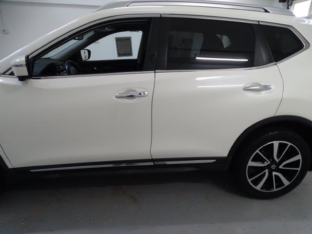 Used 2018 Nissan Rogue SL w/ Premium Package AWD/4WD image 20