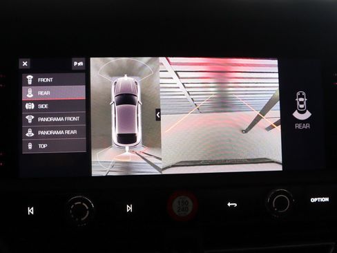 New 2026 Porsche Macan GTS AWD/4WD image 18