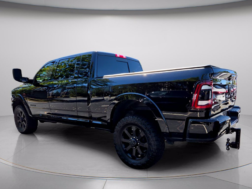 Used 2020 RAM 2500 Laramie w/ Night Edition AWD/4WD image 7