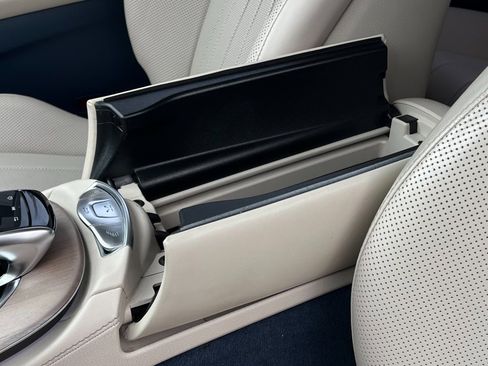 Used 2018 Mercedes-Benz E 400 4MATIC Cabriolet w/ Premium 2 Package (Q02) image 14