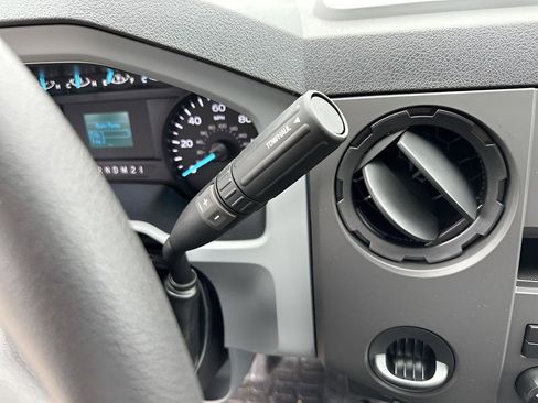 New 2025 Ford F650 2WD Regular Cab Super Duty image 18
