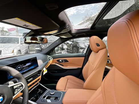 New 2025 BMW 330i Sedan w/ M Sport Package image 17