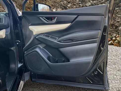 Used 2022 Subaru Ascent Limited image 21