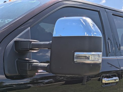 Used 2019 Ford F250 King Ranch w/ King Ranch Ultimate Package AWD/4WD image 11