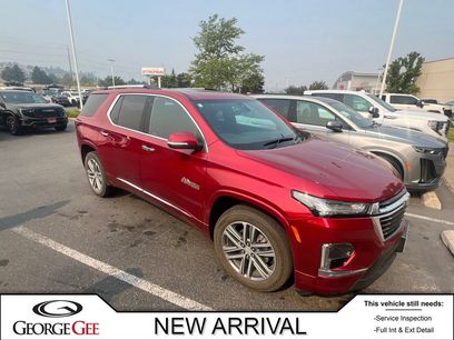 Used 2023 Chevrolet Traverse High Country