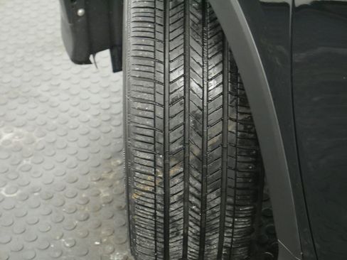 Certified 2019 Honda HR-V LX image 15