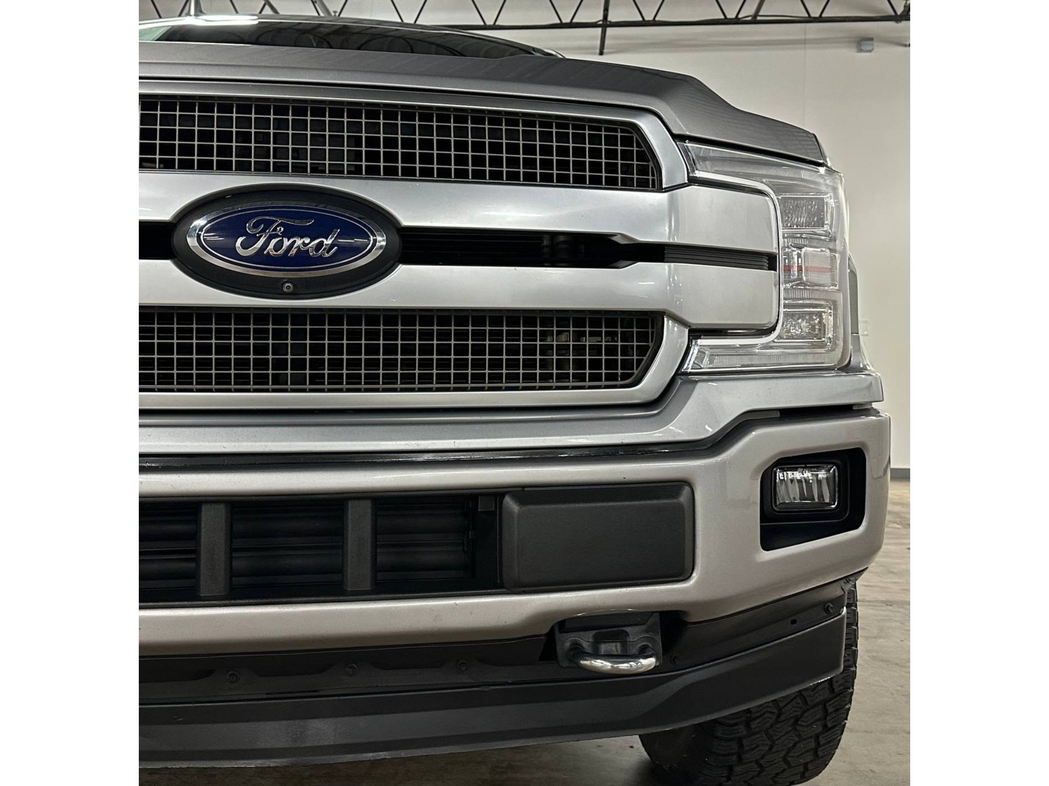 Used 2020 Ford F150 Platinum w/ Equipment Group 701A Luxury AWD/4WD image 5